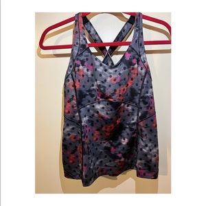 LuluLemon Kanto Catch Me workout tank